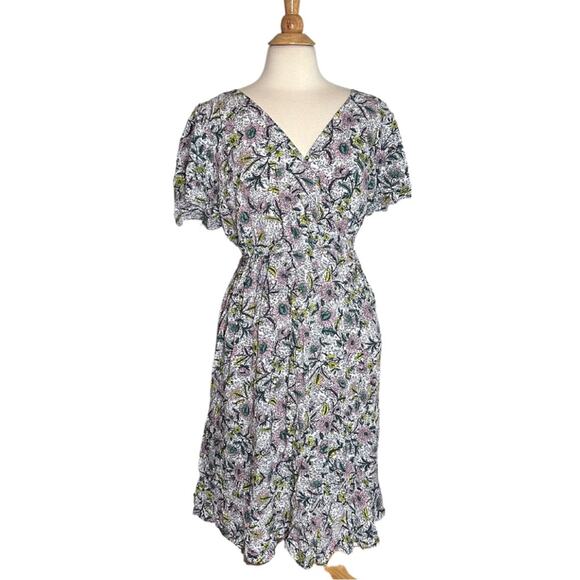 Torrid Ditsy Floral Faux Wrap Dress Textured Size 2 Plus Size 2X MIDI Flowy PP28 - Picture 2 of 12